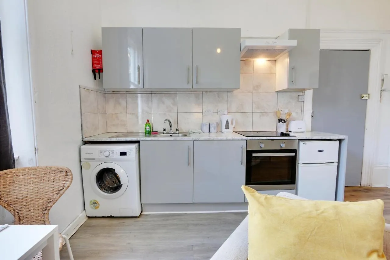 Convenient 1-Bed Apartment - Ideal For Working Away, Free Parking, Pet Friendly, Netflix Sheffield