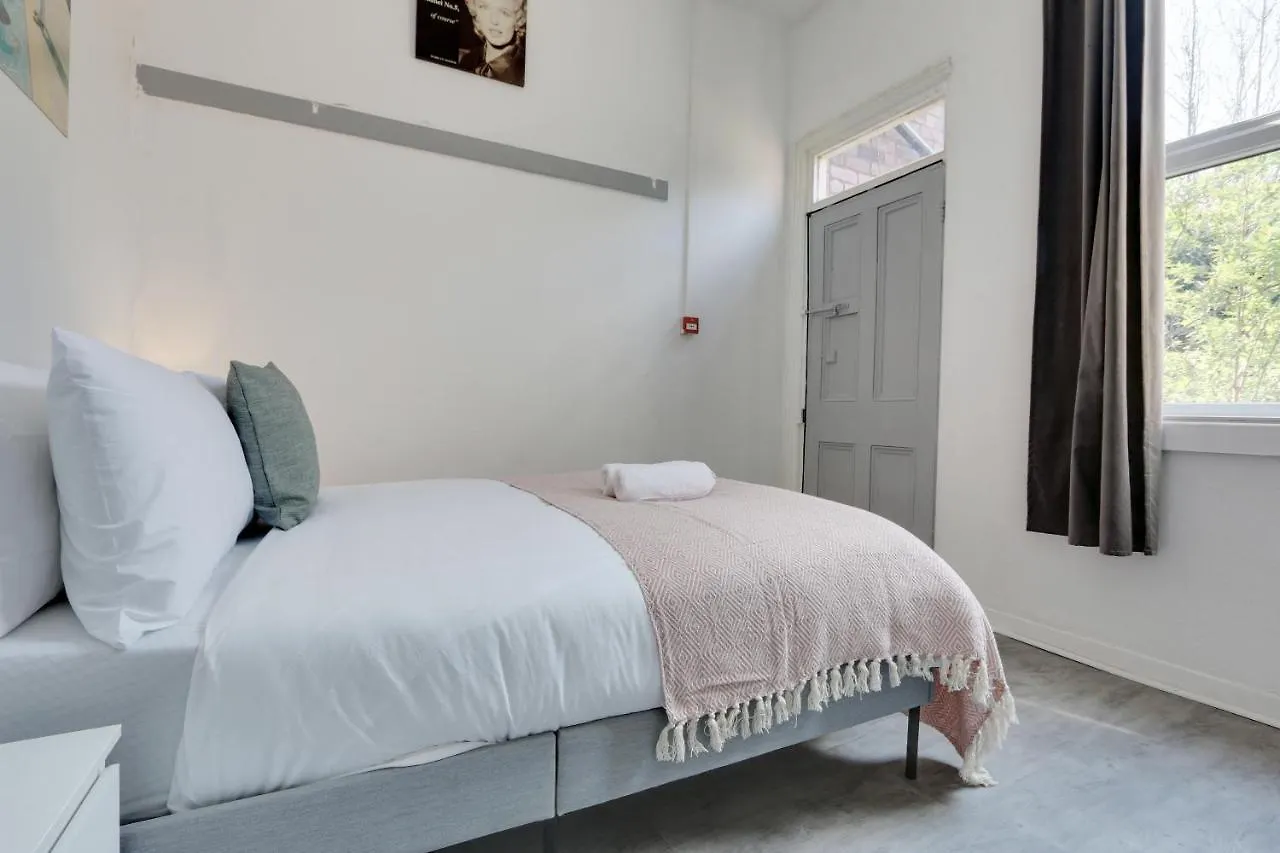 Convenient 1-Bed Apartment - Ideal For Working Away, Free Parking, Pet Friendly, Netflix Sheffield 0*,