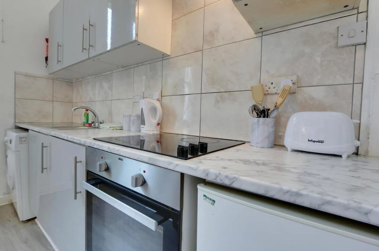 Convenient 1-Bed Apartment - Ideal For Working Away, Free Parking, Pet Friendly, Netflix Sheffield